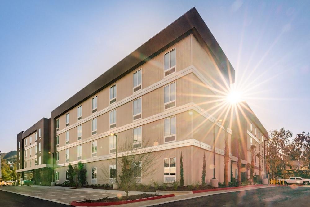 Home2 Suites By Hilton Temecula Extérieur photo